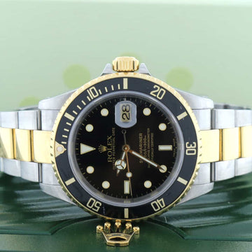 Rolex Submariner 2-Tone 18K Yellow Gold & Stainless Steel 40MM Automatic Mens Watch 16613