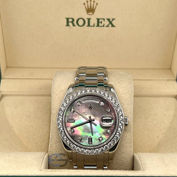 Rolex Day-Date 39mm Platinum Masterpiece Special Edition Factory Diamond Bezel Tahitian MOP Dial Watch 18946