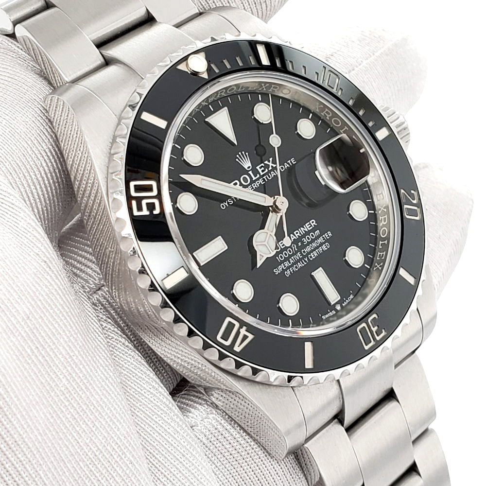 Finally arrived, 2022 Rolex Submariner Date 126610 LN